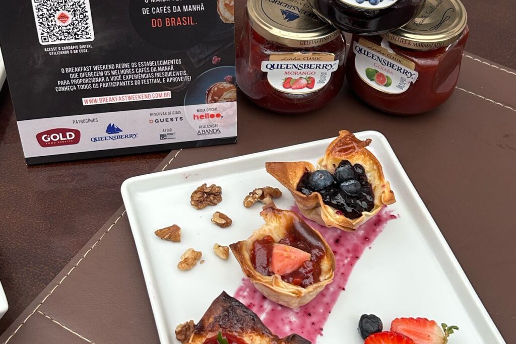 https://breakfastweekend.com.br/wp-content/uploads/2024/08/Receita-Johnscher-1-1024x683.jpeg