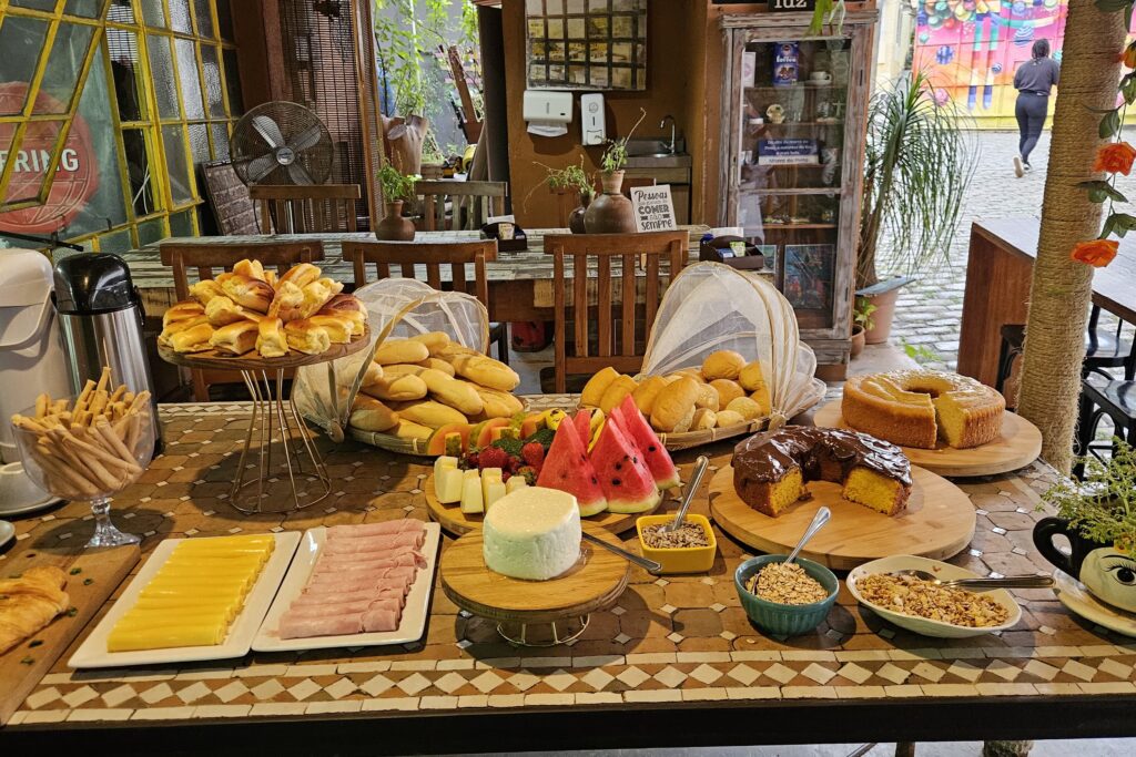 https://breakfastweekend.com.br/wp-content/uploads/2025/09/IMG-20250924-WA0105-1-1024x683.jpg